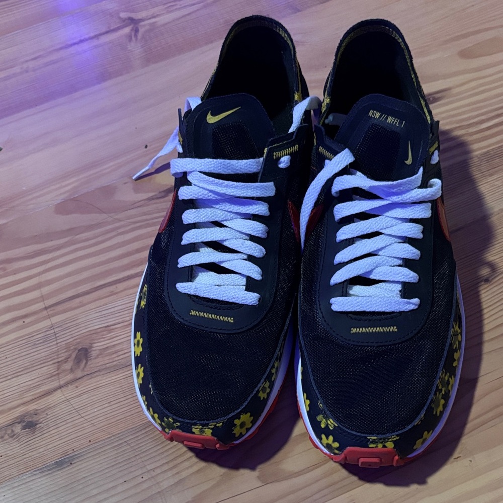Nike Waffle One "Sunflower" sneaker